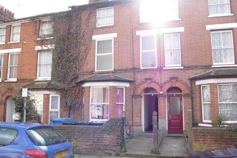 Studio to rent, Withipoll Street, Ipswich IP4