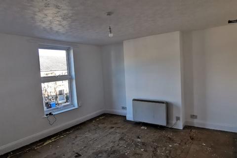 Studio to rent, Withipoll Street, Ipswich IP4