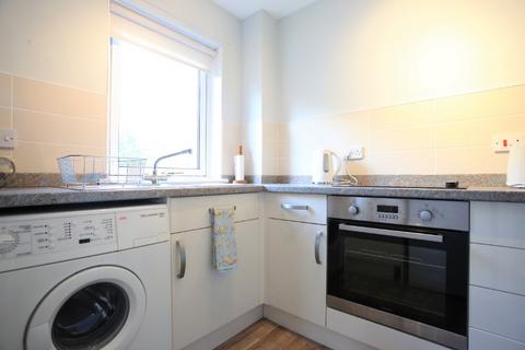 Studio to rent, Buckstone Circle, Fairmilehead, Edinburgh, EH10