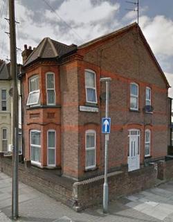 1 bedroom in a house share to rent - (Room 2) Lyndhurst Road ,Beds Luton LU1 1LN