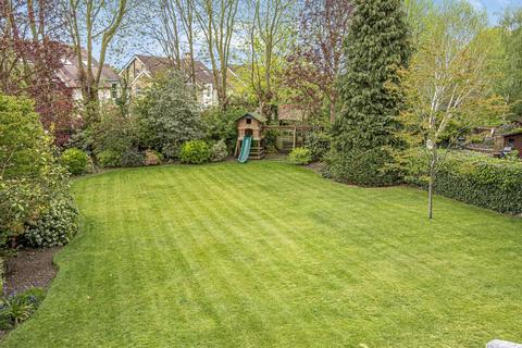 32 Rodway Road, Bromley, BR1 3JL