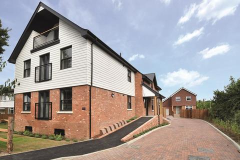2 bedroom ground floor flat for sale - Church Road, The Maples, Paddock Wood, Tonbridge, Kent