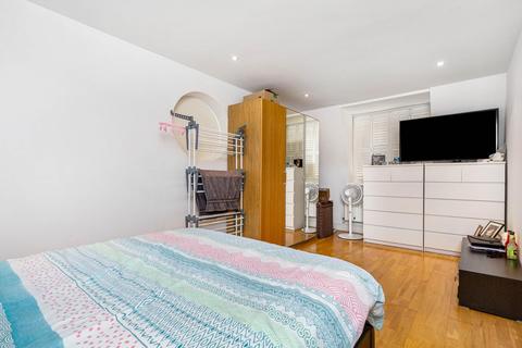 5 bedroom detached house to rent - Streamline Mews, Underhill Road, London SE22