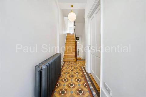5 bedroom end of terrace house for sale - Seymour Road, London, N8