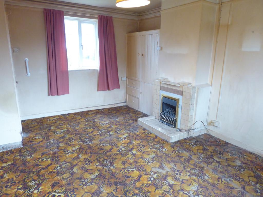 Springfield Avenue, Banbury 3 bed semidetached house £249,950