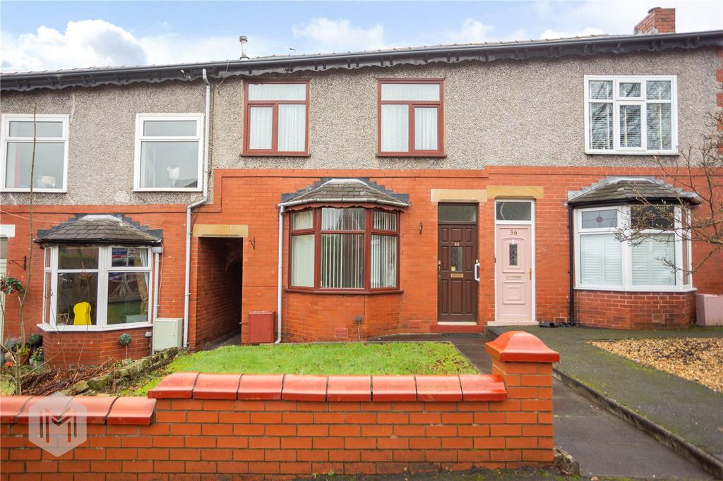 Hilda Avenue, Tottington, Bury... 3 bed semidetached house £200,000