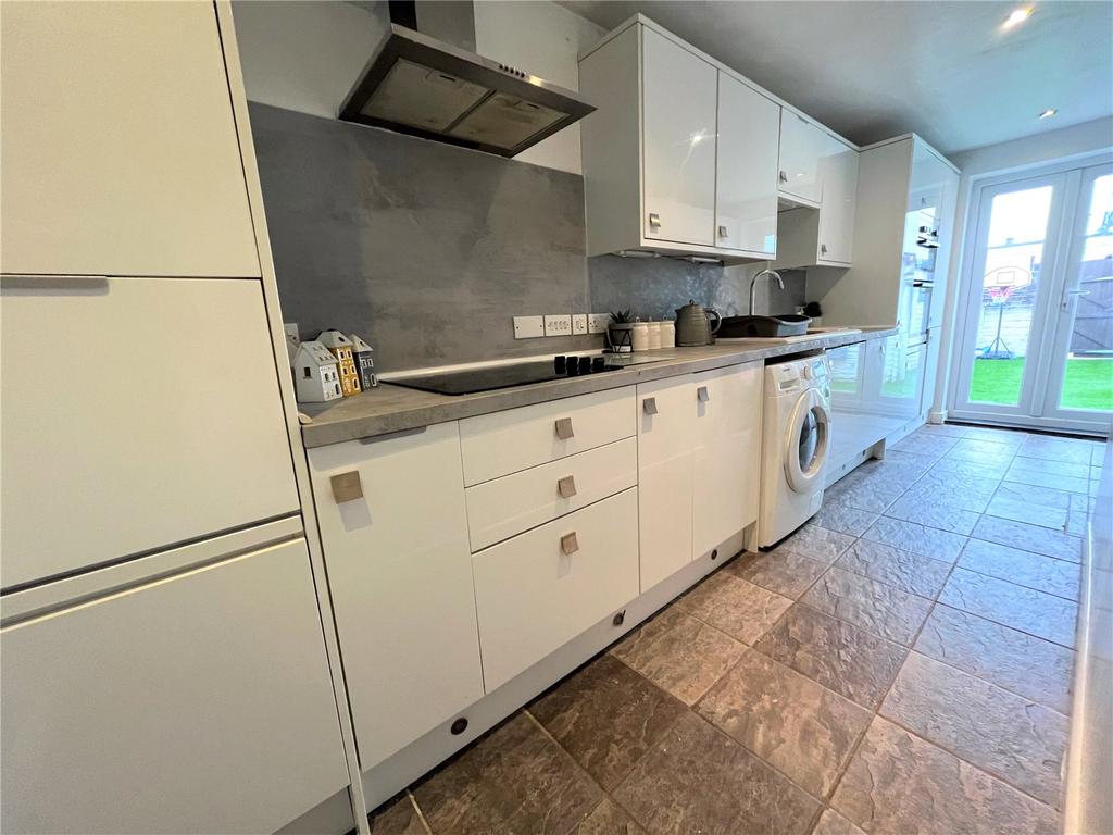 Whitworth Close, Gosport, Hampshire... 4 bed terraced house £270,000