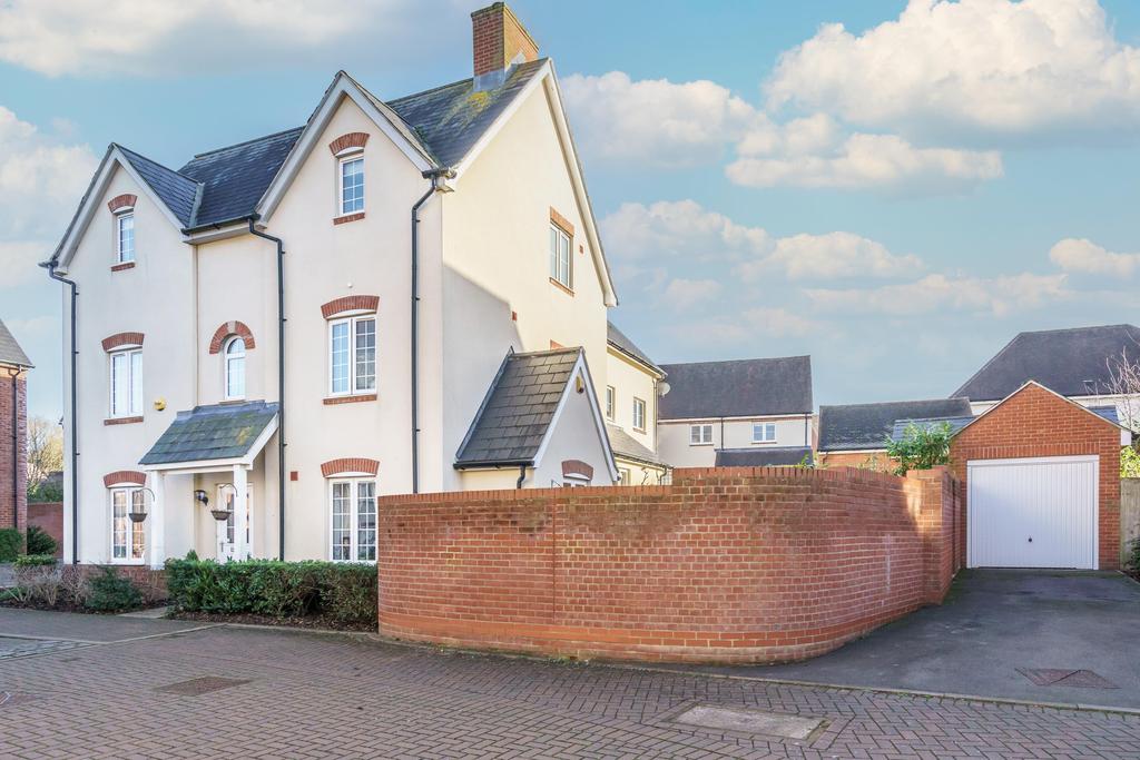 Kimmeridge Road, Cumnor, Oxford, OX2 4 bed semidetached house £595,000