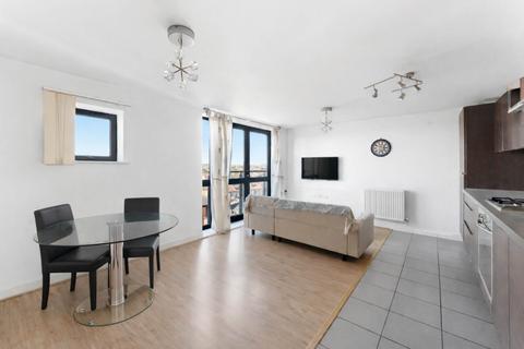 1 bedroom apartment to rent, Parham Drive, Ilford, London, IG2