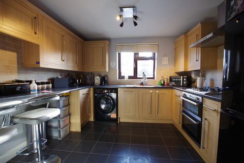 4 Verney Close, Bramshall, Uttoxeter, ST14 5NJ
