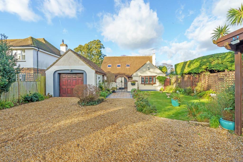 Manor Way, Aldwick Bay Estate, Bognor... 3 bed chalet £750,000