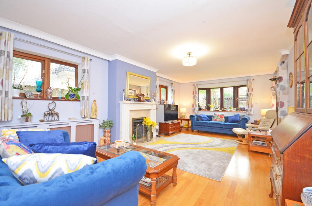 Manor Way, Aldwick Bay Estate, Bognor... 3 bed chalet £750,000