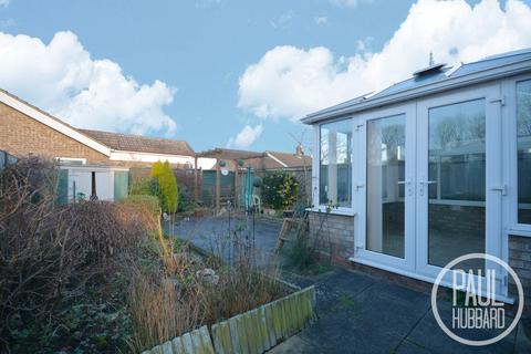 6 Coltsfoot Close, Lowestoft, NR33 7EQ