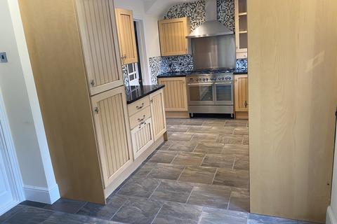 11 Grassmere, St Marys Bay, Romney Marsh, TN29 0HD