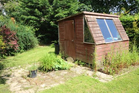 29 Four Ways Drive, Chulmleigh, EX18 7AZ