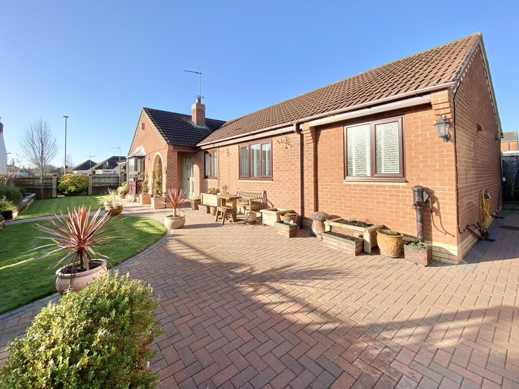 manorfield-road-driffield-3-bed-detached-bungalow-350-000