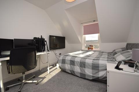 3 Lornty Place, Rattray, Blairgowrie, PH10 7FF