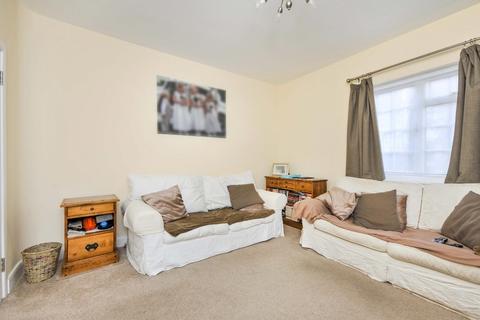 3 bedroom detached house for sale - Page Heath Villas, Bickley