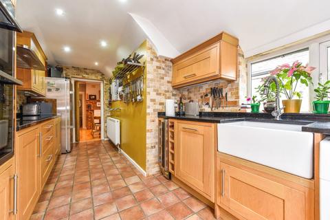 3 bedroom flat for sale - Station Road, Liss, Hampshire