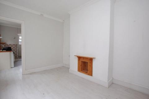 3 bedroom terraced house for sale, WOLLASTON ROAD, CLEETHORPES