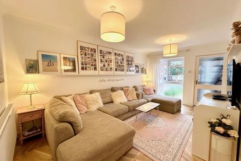 42 Whenman Avenue, Bexley, DA5 2BS