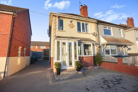 2 bedroom semi-detached house for sale - Highfield Road, Tipton