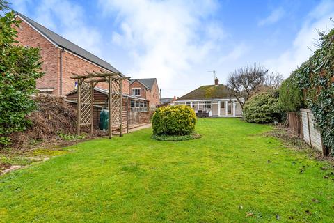 22 Ampthill Road, Shefford, SG17 5BD