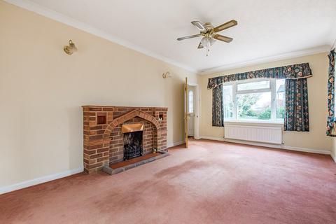22 Ampthill Road, Shefford, SG17 5BD