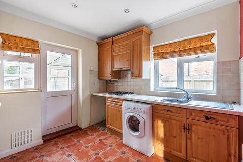 22 Ampthill Road, Shefford, SG17 5BD