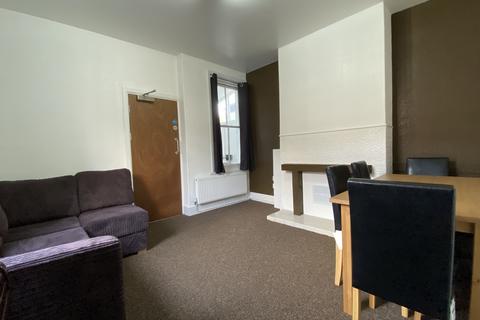 4 bedroom house to rent - Edington Avenue, Heath, Cardiff