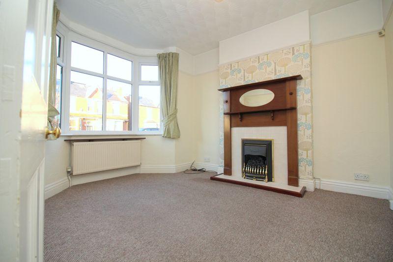Warren Road, Southport 2 bed semidetached house £160,000