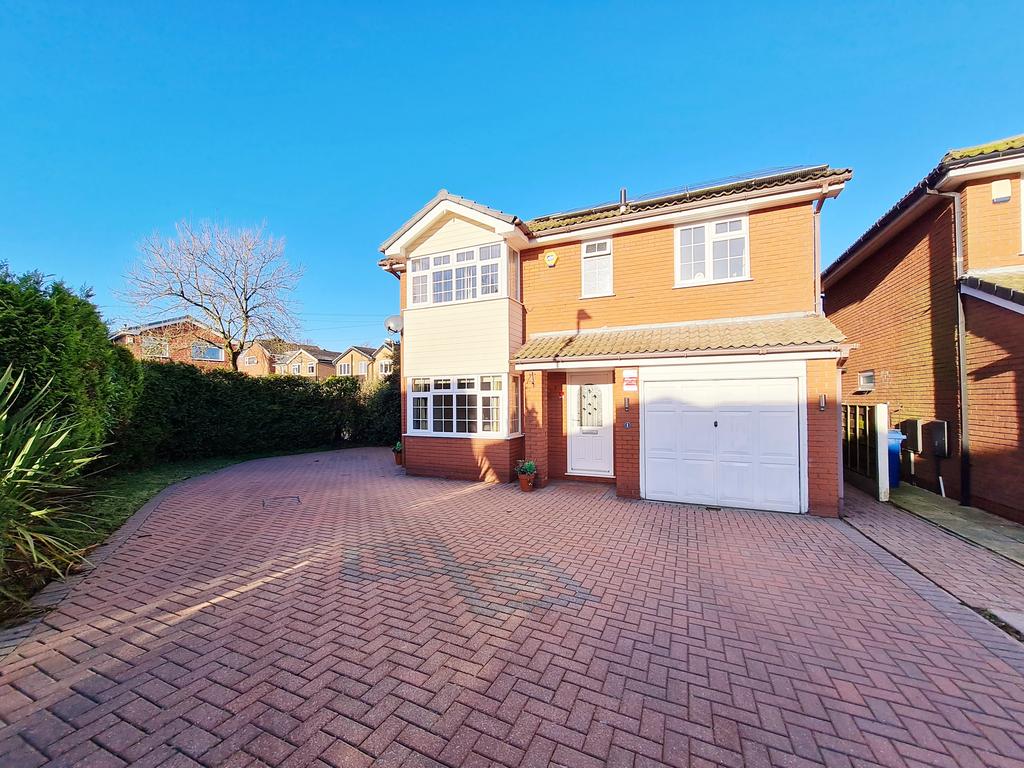 St. Josephs Avenue, Whitefield, Manchester 4 bed detached house £