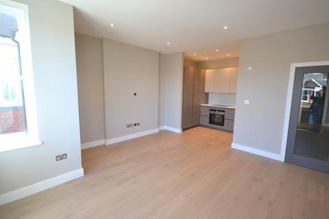 2 bedroom flat to rent - Woodfield Road, Ealing, London, W5