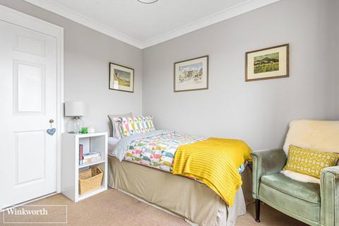 13 Hazelcombe, Overton, Basingstoke, RG25 3NX