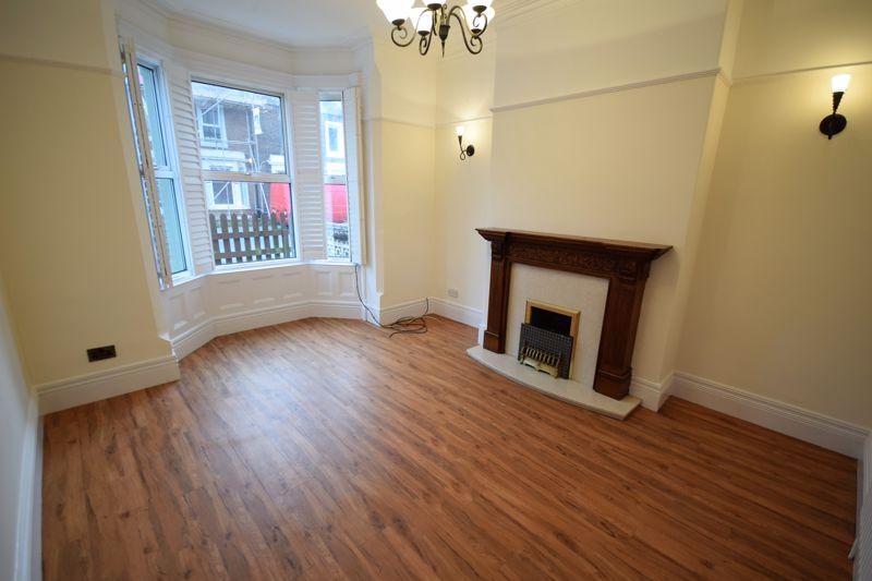 Currock Road, Currock, Carlisle 4 bed terraced house £750 pcm (£173 pw)