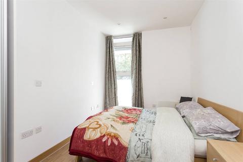 1 bedroom apartment to rent - Oswald Building, Cheslea Bridge Wharf, Queenstown Road, SW11