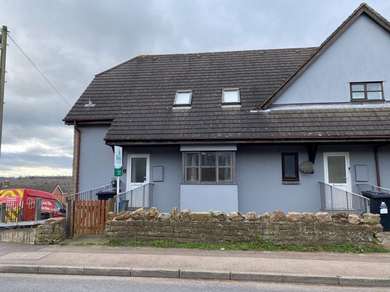 Church Road, Cinderford 1 bed apartment £550 pcm (£127 pw)