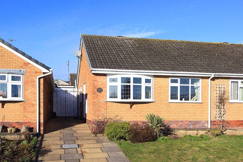 WOMBOURNE, Bratch Park 2 bed semidetached bungalow £274,950