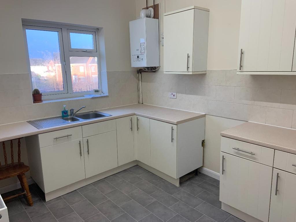 Flat, Stafford Street, St. Telford 2 bed flat £525 pcm (£121 pw)
