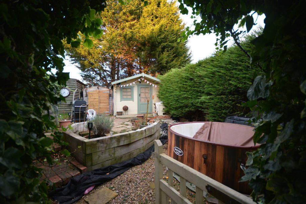 Photograph 20