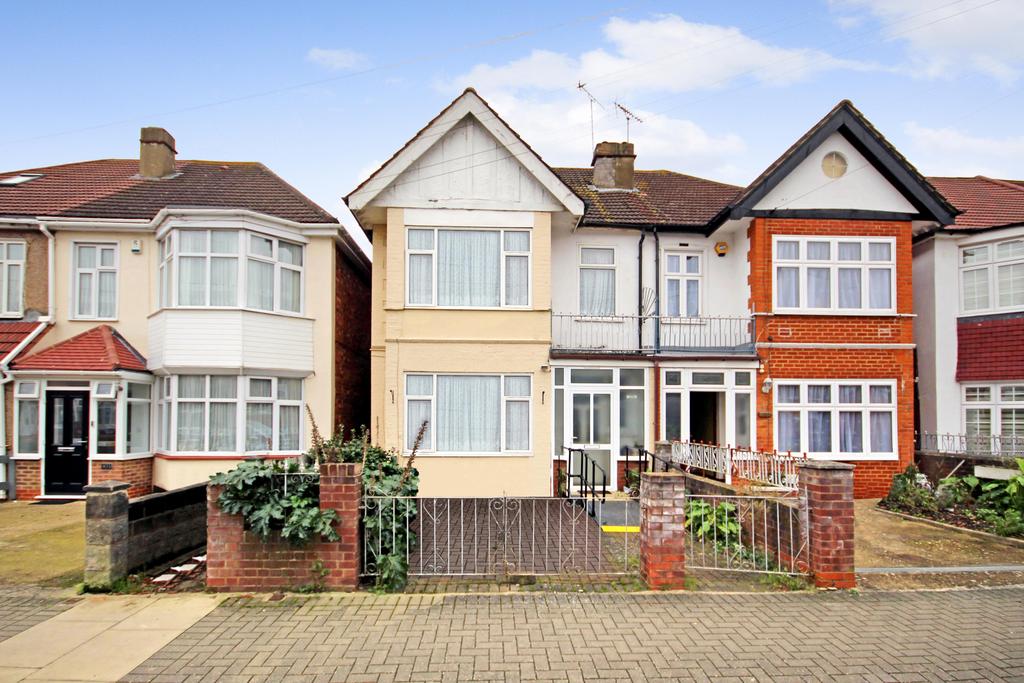Thurlby Road, Wembley, Middlesex HA0 3 bed semidetached house £650,000
