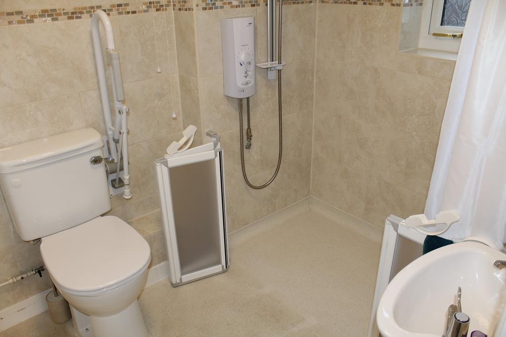 Ground Floor Wet Room