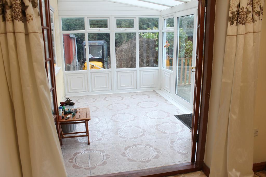 Conservatory (Off Bedroom 1)
