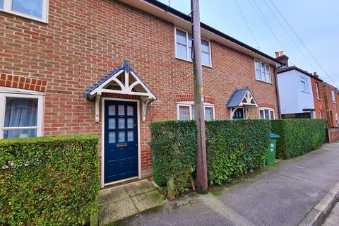 2 bedroom terraced house to rent - North Road, St Denys