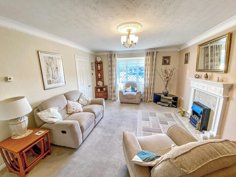 Brooklyn Gardens, Port Talbot, Neath... 2 bed semidetached bungalow