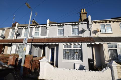 32 Anchor Road, Clacton-on-sea, CO15 1HP