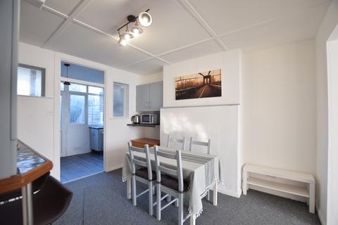 32 Anchor Road, Clacton-on-sea, CO15 1HP