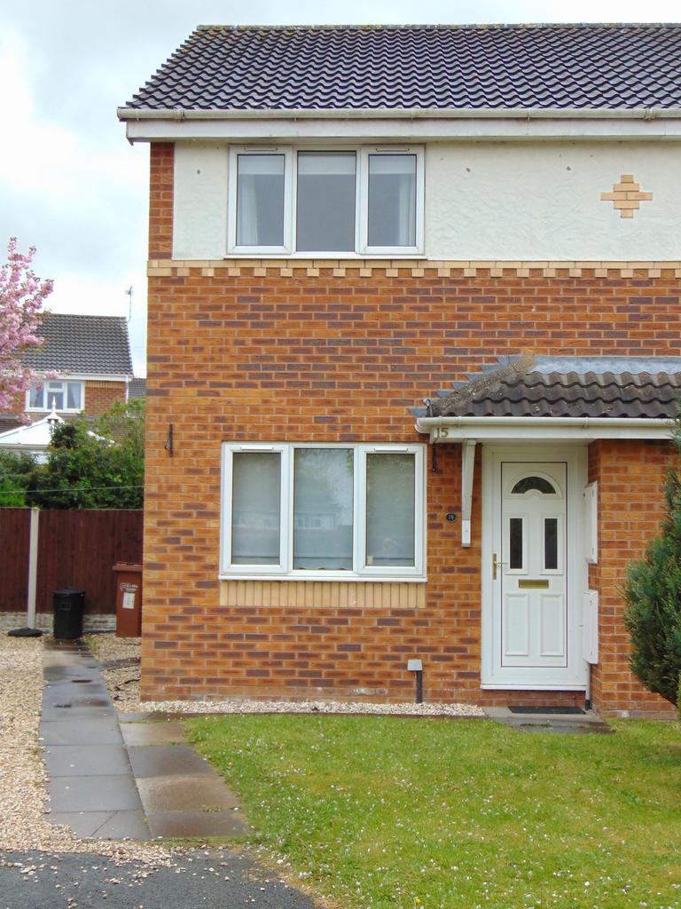 Highvale, Connah's Quay CH5 2 bed semidetached house £695 pcm (£160 pw)