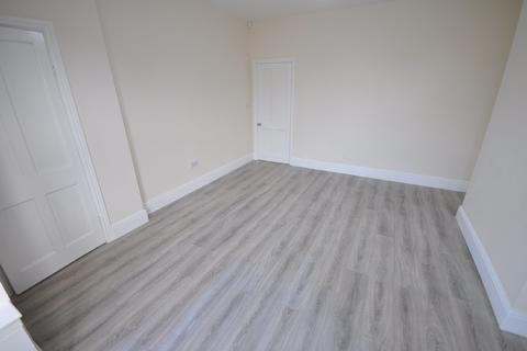 106 King Edward Road, Thorne, Doncaster, DN8 4BY