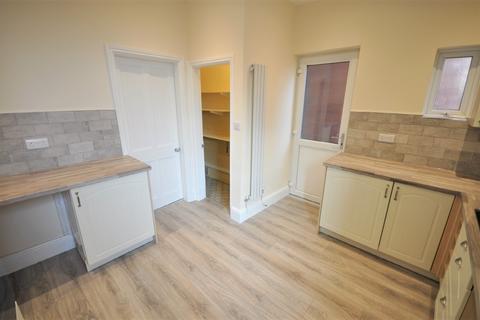 106 King Edward Road, Thorne, Doncaster, DN8 4BY